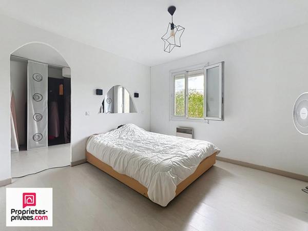 RIANS  Villa  T4/5 sur 1500 m² au calme à pied du village