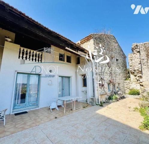 VILLA DE 130 M² AU COEUR DU VILLAGE avec VUE