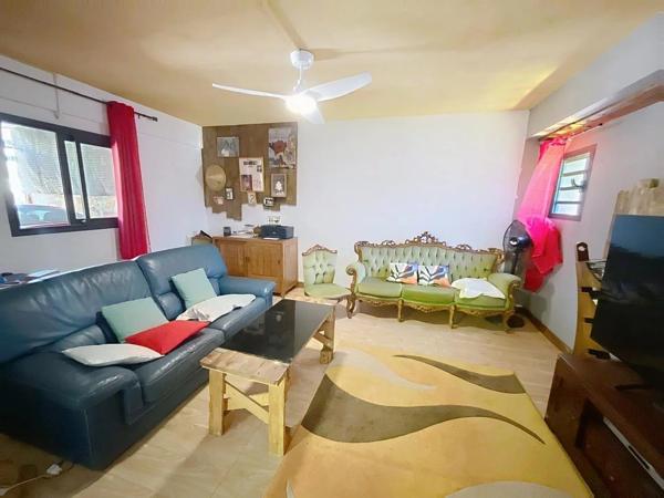 Charmante maison au coeur de la Station balnéaire de Saint-Gilles Roches Noires