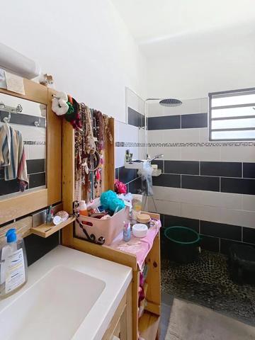 Charmante maison au coeur de la Station balnéaire de Saint-Gilles Roches Noires