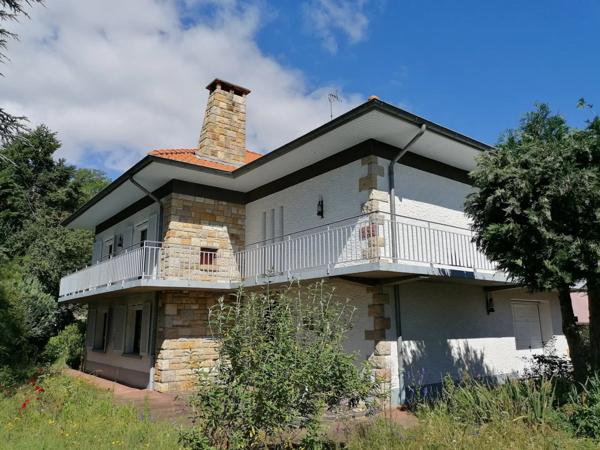 Vente Maison 7 pièces 199 m2 à Brassac-les-Mines