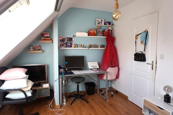 Maison 145 m², 4 chambres, terrain de 1998m²