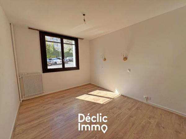 Vente appartement en rez de jardin Grasse, 73m² 3 pièces 225 000€ avec balcon