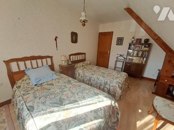 EXCLUSIVEMENT CHEZ 18cent16 NOTAIRES