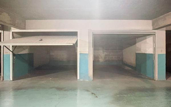 Stationnement à louer    24 m2 Maisons-Alfort