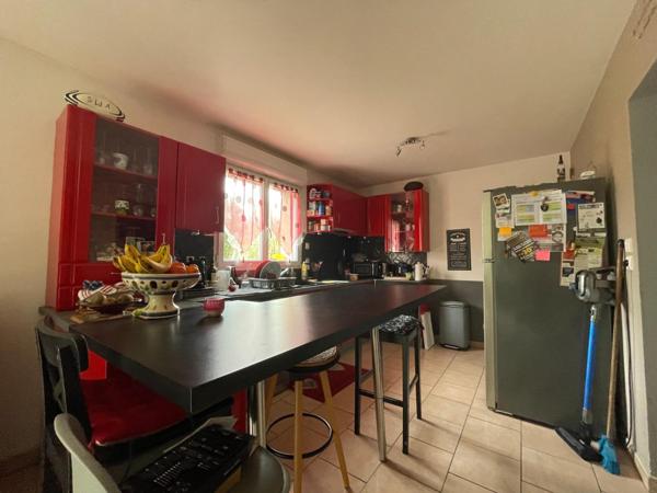 Maison à MONTLOUIS-SUR-LOIRE, 37270 - 6 pièces 150m²