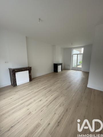 Maison à vendre 4 pièces 126 m² Saint-Quentin