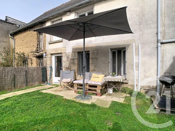 Maison à vendre  7 pièces - 220 m 2   LAMBALLE  - 22