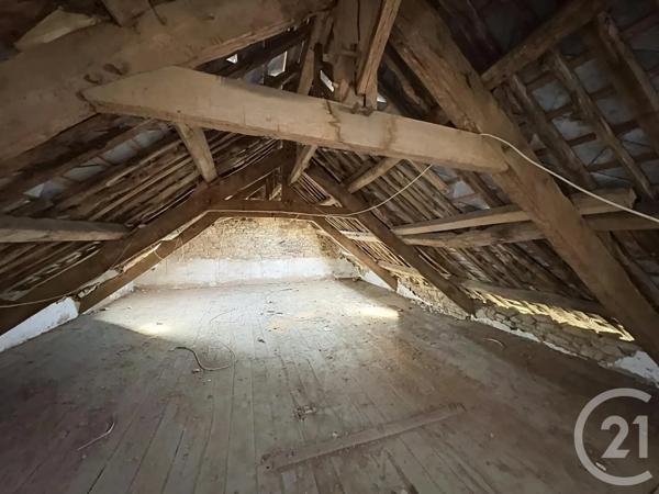 Maison à vendre  7 pièces - 220 m 2   LAMBALLE  - 22