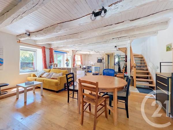 Maison à vendre  7 pièces - 220 m 2   LAMBALLE  - 22
