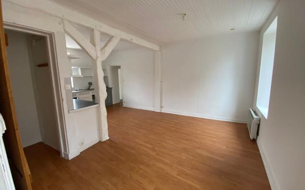 Appartement à vendre    6 pièces • 300 m2 Plouarzel