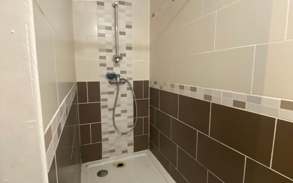 Appartement à vendre    6 pièces • 300 m2 Plouarzel