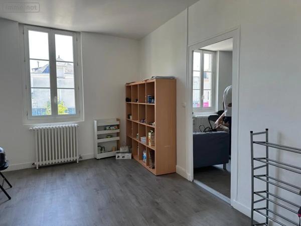 Achat - Immeuble Angers 49000 373 m 2 275 m 2