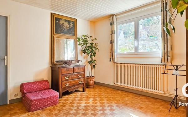 Maison à vendre    7 pièces • 178 m2 Pont-Sainte-Maxence