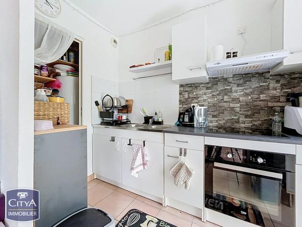 Appartement à vendre 2 pièces 47.35m² Nîmes (30000)