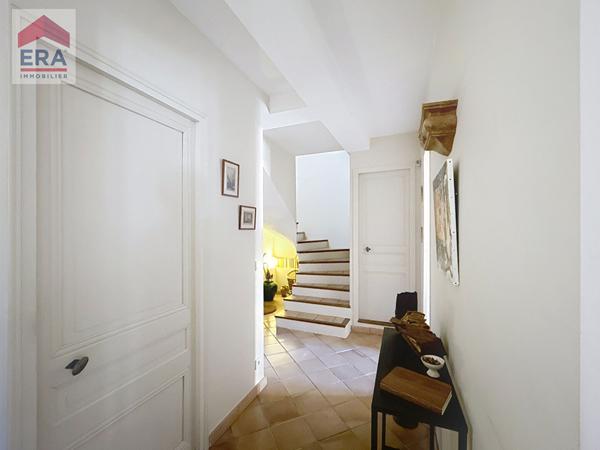 AIX EN PROVENCE  DUPLEX DE 5 pièces 119 Mm²  TERRASSE cave