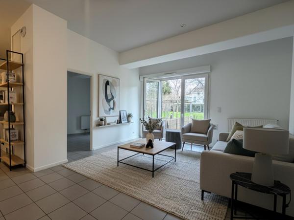 Appartement RDC + Terrasses + Jardin + Parking