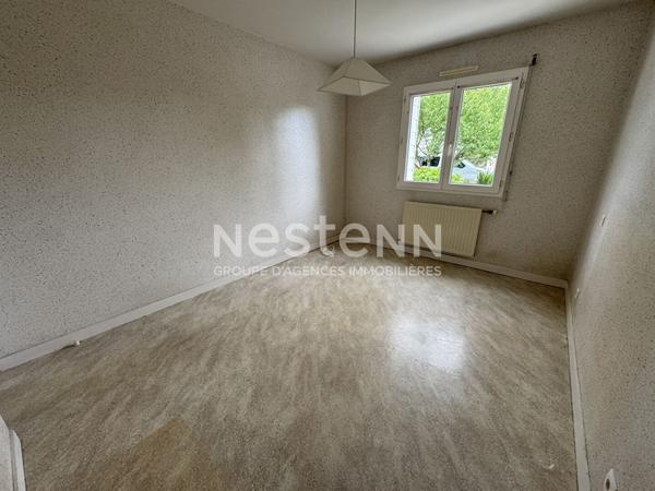 À vendre - Charmante maison proche du centre de Locminé avec 4 chambres et un garage