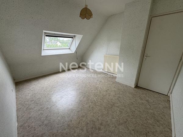 À vendre - Charmante maison proche du centre de Locminé avec 4 chambres et un garage