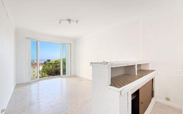 Appartement à vendre    3 pièces • 54,04 m2 Nice