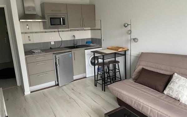 Appartement à louer    1 pièce •  Brunoy