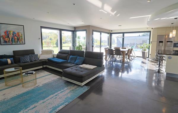 Moirans (38430) Villa 272 m2