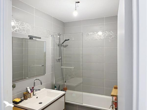 Appartement 328 000 € Anglet 3 p 69 m² DPE C