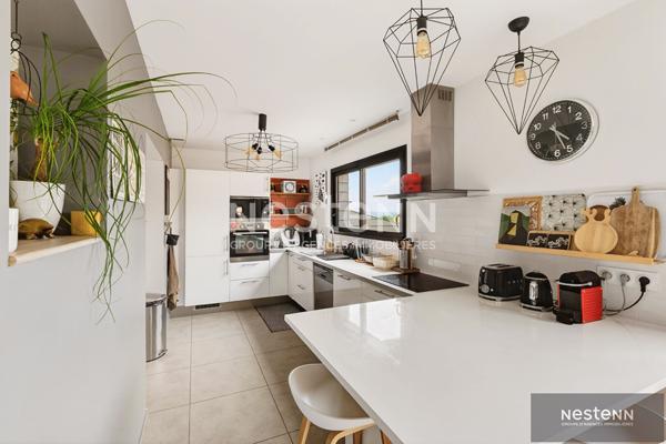 Maison Contemporaine coté mer de Langueux à vendre -Maison récente vivable de plain-pied, située dans un quartier calme et très prisé de la commune de Langueux