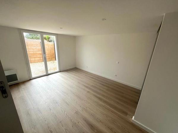 BRETIGNOLLES SUR MER RARE A 300M DE LA PLAGE VILLA GRAND CONFORT REZ DE JARDIN AVEC COUR IDEAL LOCATIF