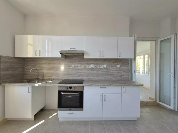 Location                                                      Appartement
                        
                     4 pièces                      77 m2                     à Draguignan