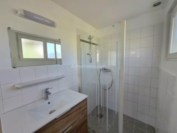 Location                                                      Appartement
                        
                     4 pièces                      77 m2                     à Draguignan