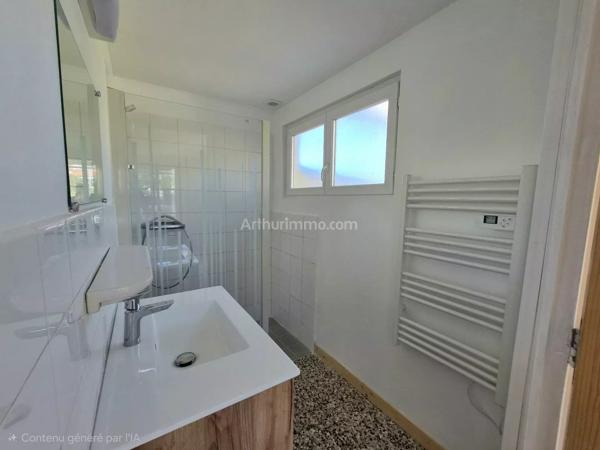 Location                                                      Appartement
                        
                     4 pièces                      77 m2                     à Draguignan