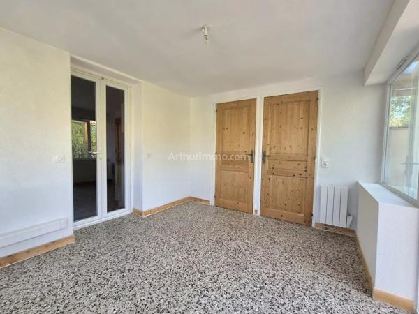 Location                                                      Appartement
                        
                     4 pièces                      77 m2                     à Draguignan