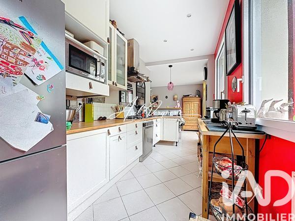 Maison à vendre 9 pièces 180,75 m² Étampes