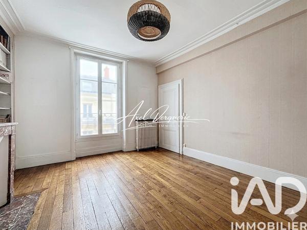 Maison à vendre 9 pièces 180,75 m² Étampes
