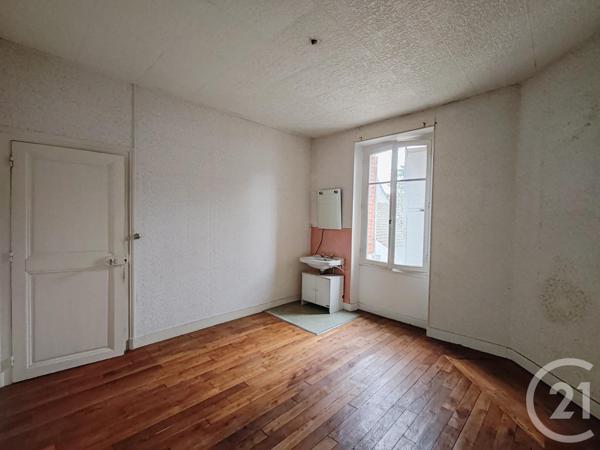 Maison à vendre  4 pièces - 163 m2 LA CHAPELLE ST MESMIN - 45