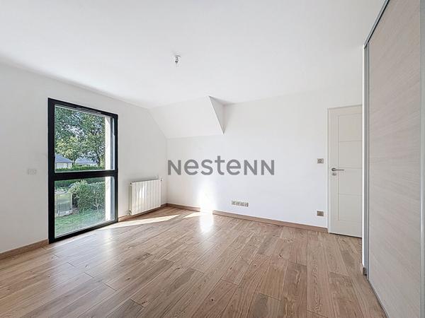 Maison contemporaine de 5 chambres avec terrain d'environ 1000m² à 25 min au Sud de Tours
