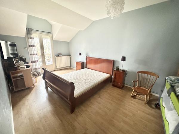 Maison - 7 pièce(s) - 127 m2