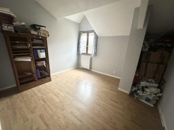 Maison - 7 pièce(s) - 127 m2