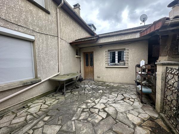Maison - 7 pièce(s) - 127 m2