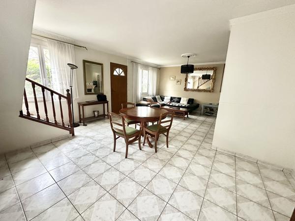 Maison - 7 pièce(s) - 127 m2