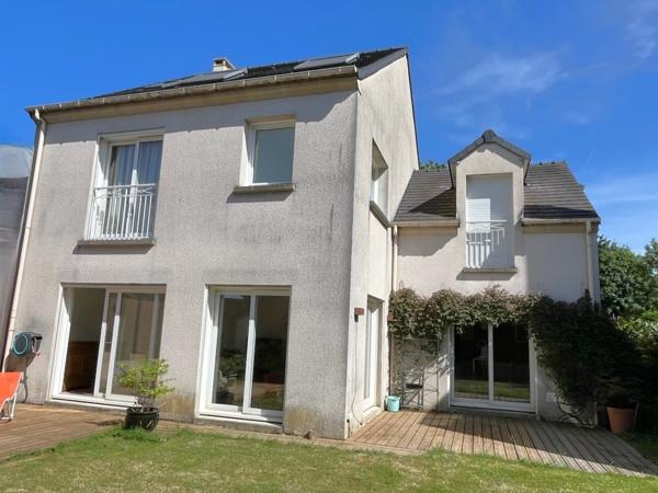 Maison Clamart 8 pièce(s) 160 m2