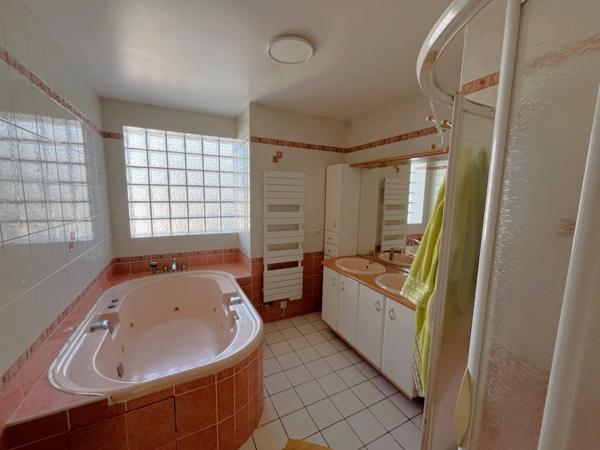 Maison Clamart 8 pièce(s) 160 m2