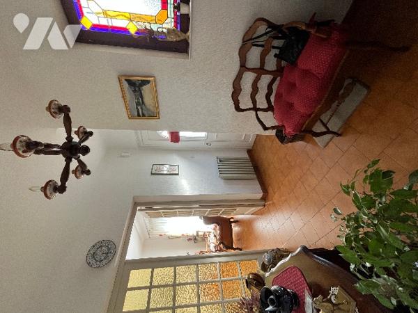 Maison d'environ 131 m² - Viager occupé.