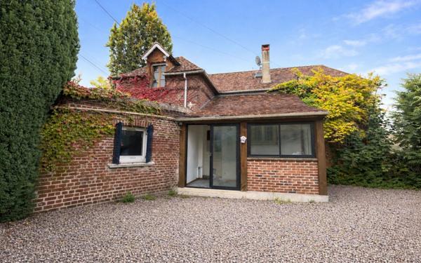 Maison à vendre    5 pièces • 140 m2 Beauvais