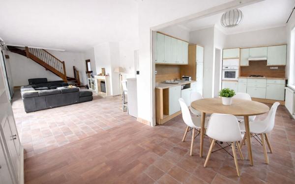 Maison à vendre    5 pièces • 140 m2 Beauvais