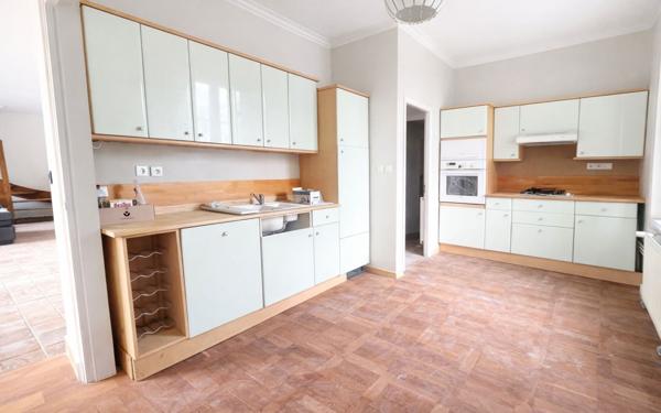 Maison à vendre    5 pièces • 140 m2 Beauvais