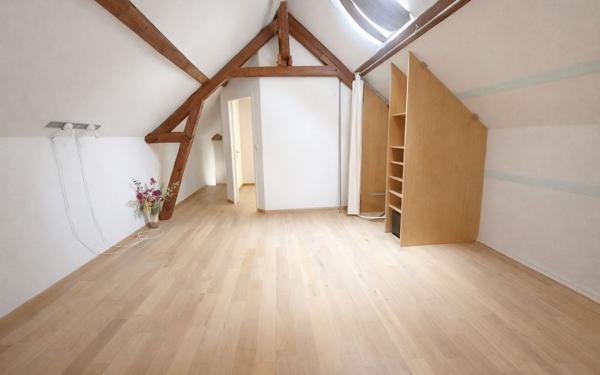 Maison à vendre    5 pièces • 140 m2 Beauvais