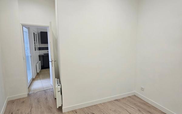 Appartement à vendre    2 pièces • 20,05 m2 Villemomble