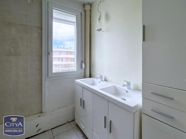 Appartement à vendre 4 pièces 66m² Saint-Quentin (02100)